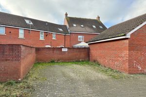 Private Parking- click for photo gallery